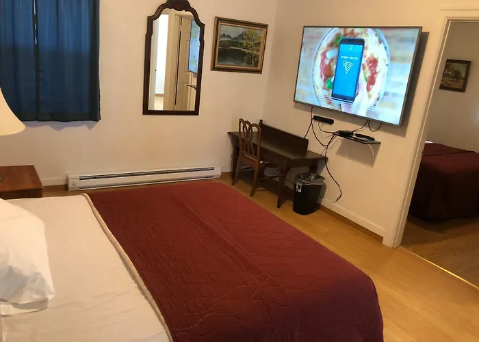 Sekiu Motels