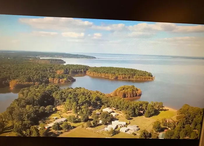 Leesville Motels
