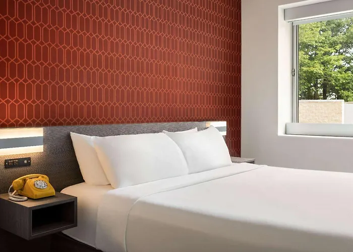 Marblehead Dog Friendly Hotels