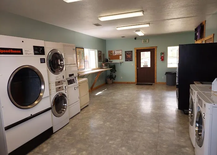 Escalante Dog Friendly Lodging and Hotels