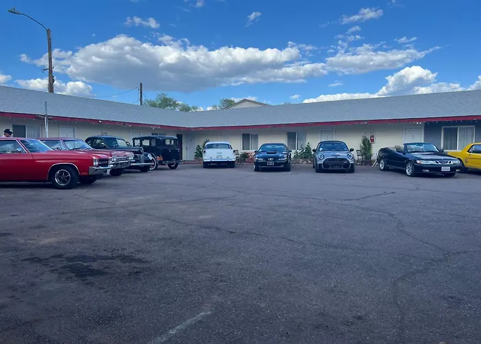 Seligman Dog Friendly Lodging and Hotels