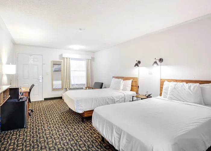 Klondike Motels