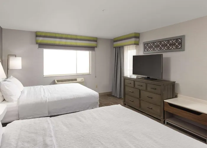 Columbia Falls Dog Friendly Hotels