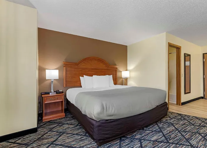 Johnston Motels
