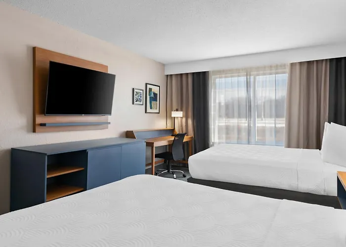 Coon Rapids Dog Friendly Lodging and Hotels