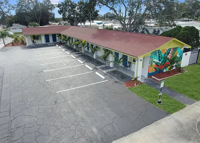 Clearwater Motels