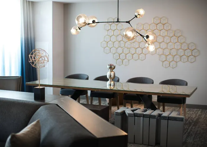 Schaumburg Boutique Hotels