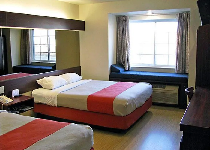 Huron Dog Friendly Hotels