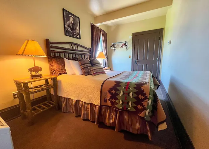 Sheridan Dog Friendly Lodging and Hotels