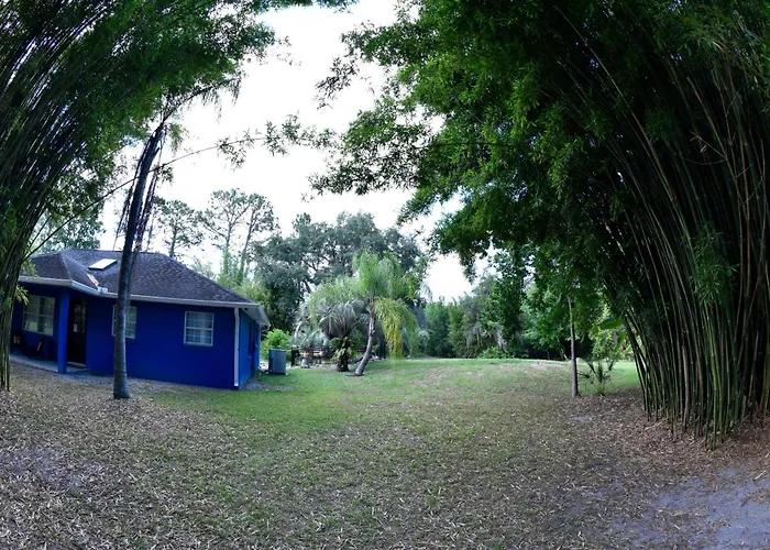 East Palatka Dog Friendly Lodging and Hotels