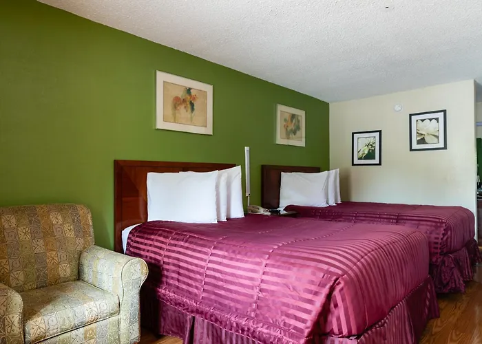 Smyrna Motels