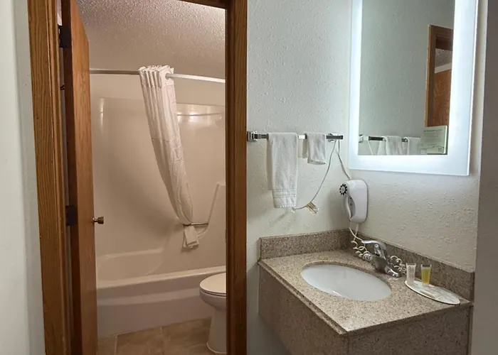 West Fargo Motels