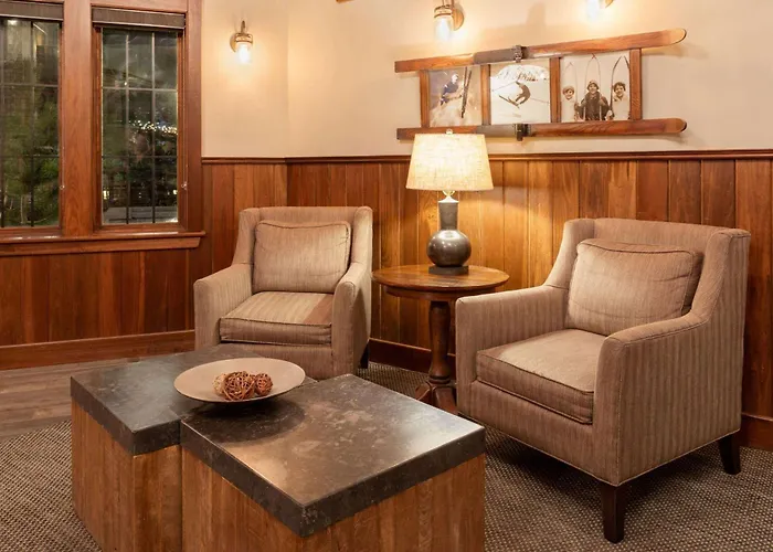 Snowshoe Dog Friendly Hotels