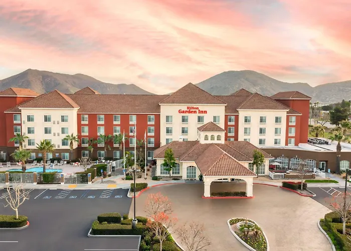 Fontana Dog Friendly Hotels