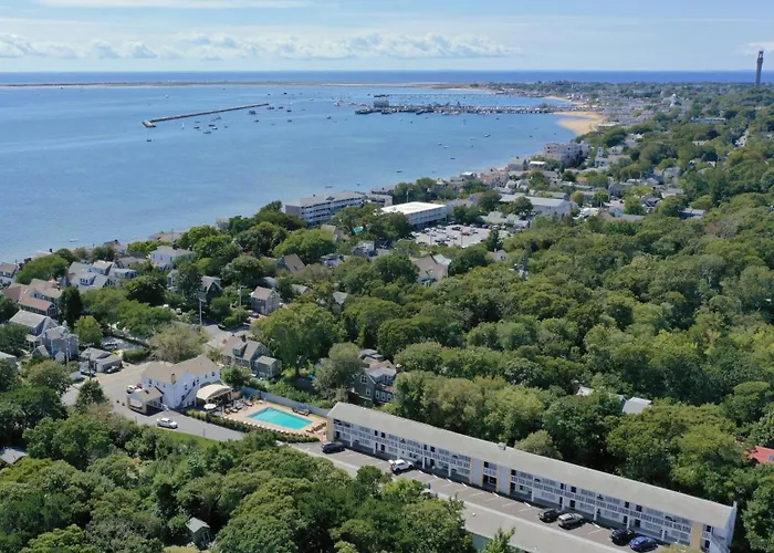 Orleans Dog Friendly Hotels