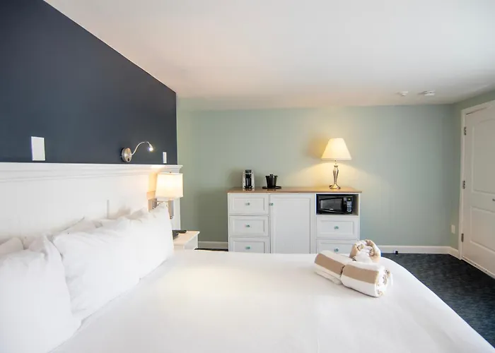 Eastham Dog Friendly Hotels