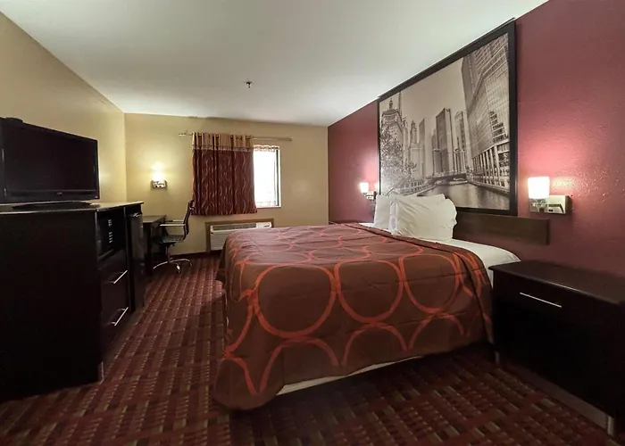 Paris Motels