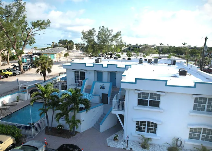 Holmes Beach Dog Friendly Hotels