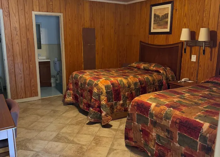 Vivian Motels