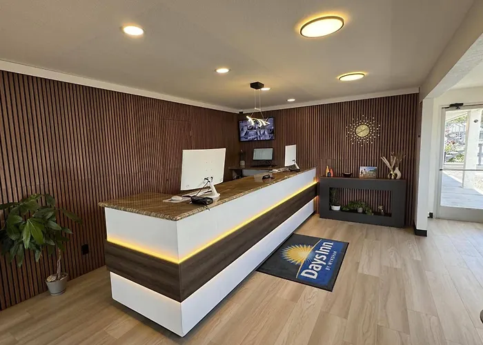 Ridgecrest Dog Friendly Hotels