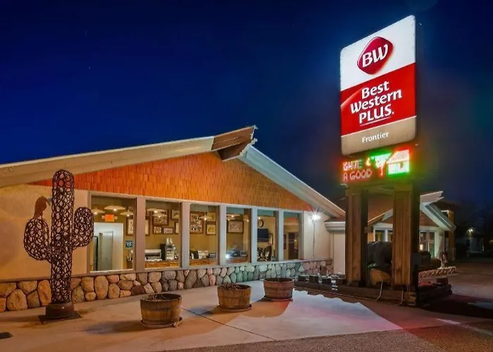 Lone Pine Dog Friendly Hotels