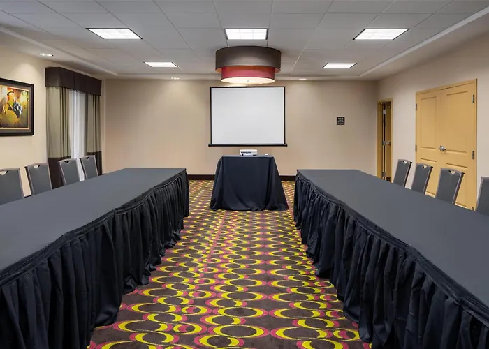 Seneca Falls Dog Friendly Hotels