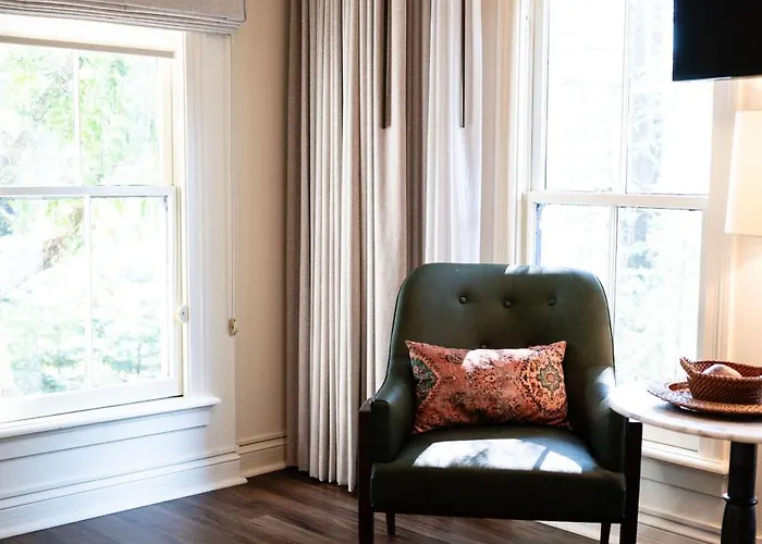 Guerneville Dog Friendly Hotels
