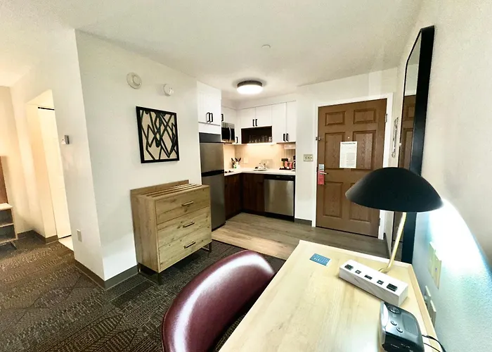 East Stroudsburg Dog Friendly Lodging and Hotels