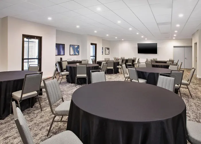 Grand Rapids Dog Friendly Lodging and Hotels