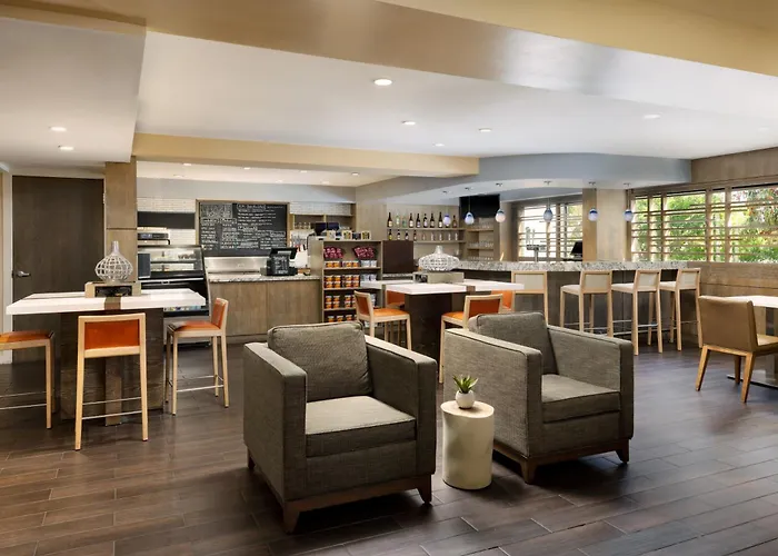 Calabasas Dog Friendly Lodging and Hotels