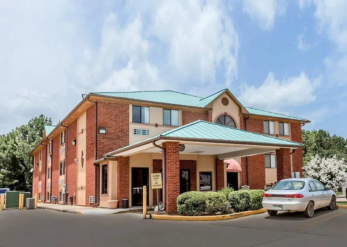 Pell City Dog Friendly Lodging and Hotels