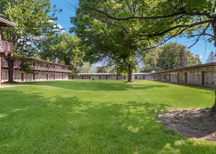 Dansville Motels