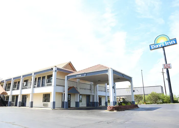 Monroe Motels