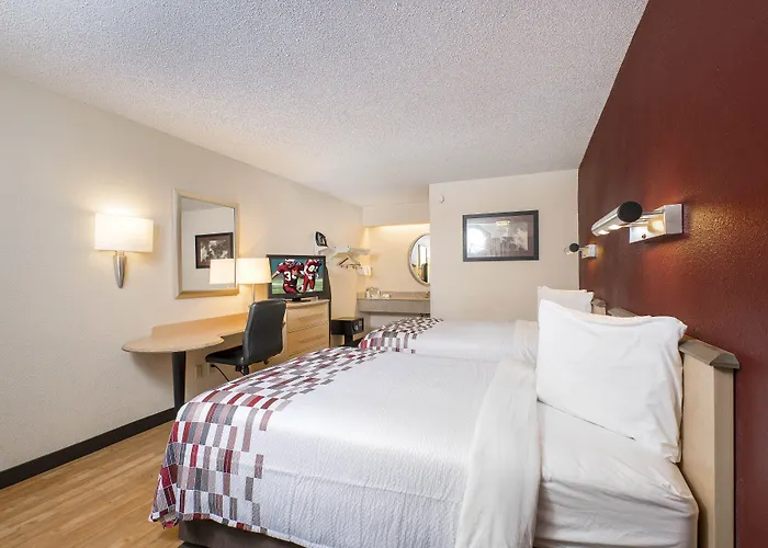 Cleveland Heights Motels