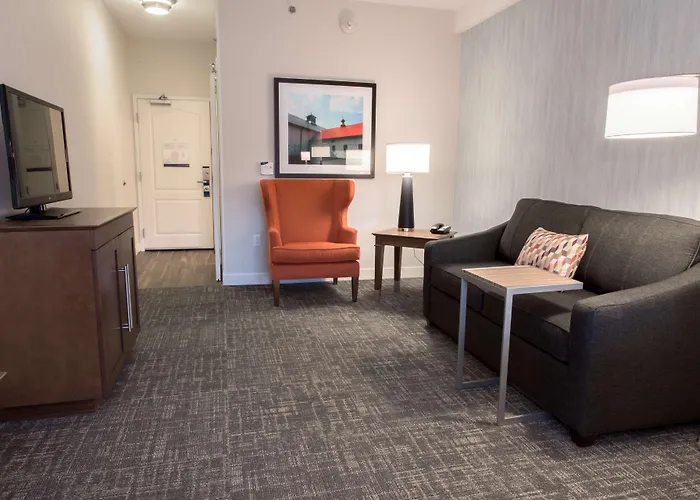 Albany Dog Friendly Lodging and Hotels