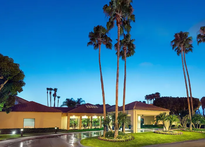 Buena Park Dog Friendly Hotels
