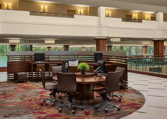 Cuyahoga Falls Dog Friendly Hotels
