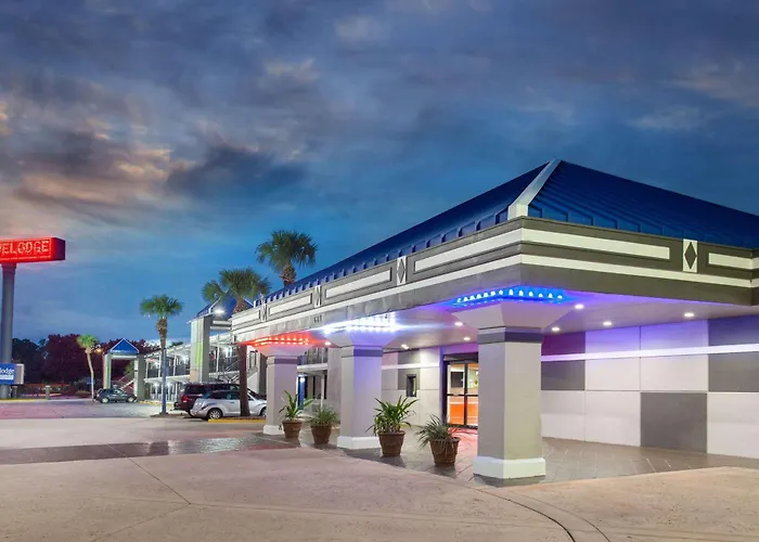 Deltona Dog Friendly Hotels