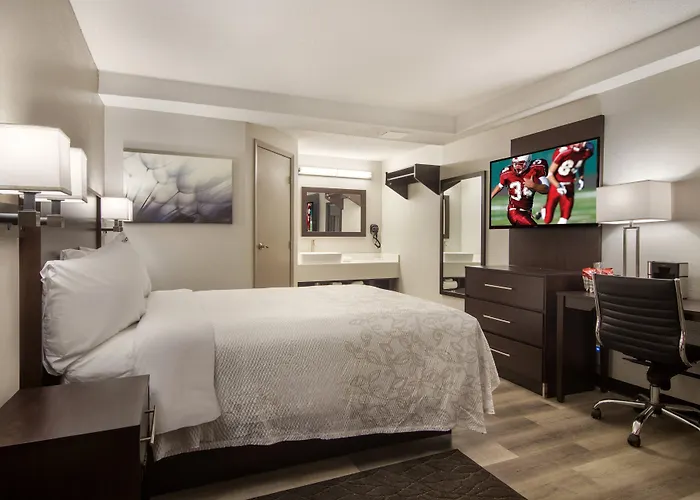 Erie Dog Friendly Hotels