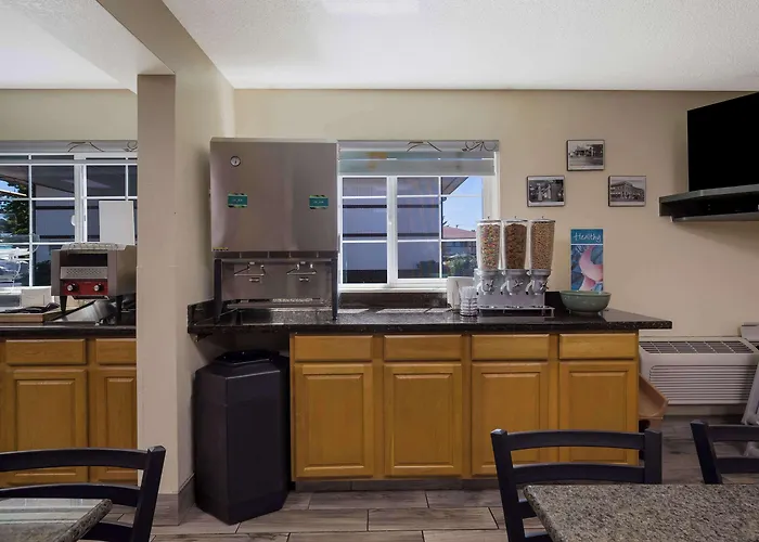 Medford Dog Friendly Lodging and Hotels