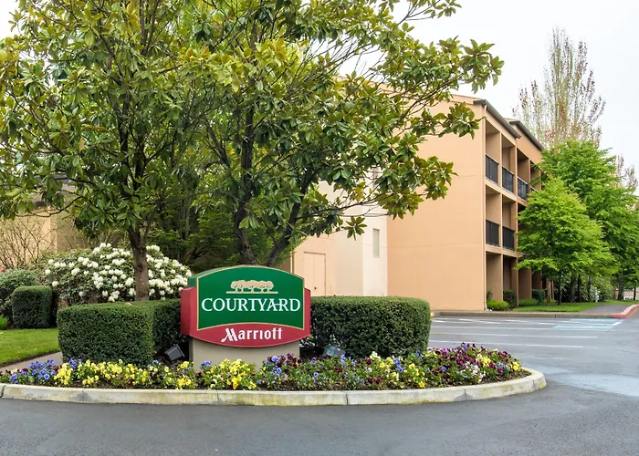Hillsboro Dog Friendly Lodging and Hotels