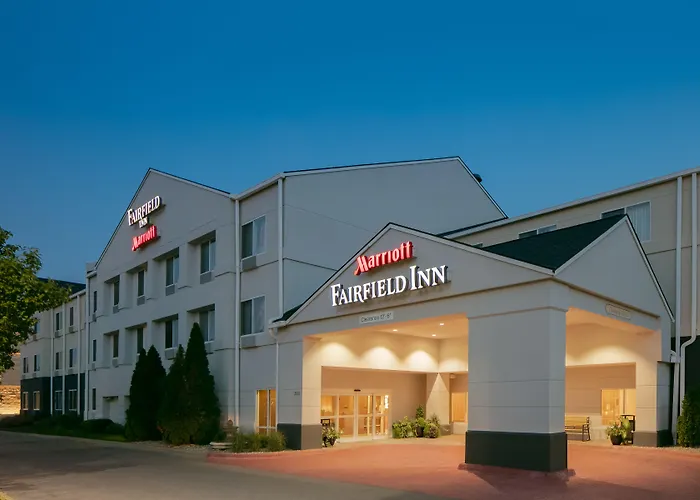 Manhattan Dog Friendly Lodging and Hotels