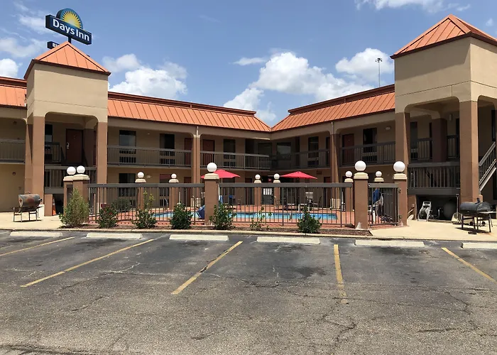 Columbus Motels