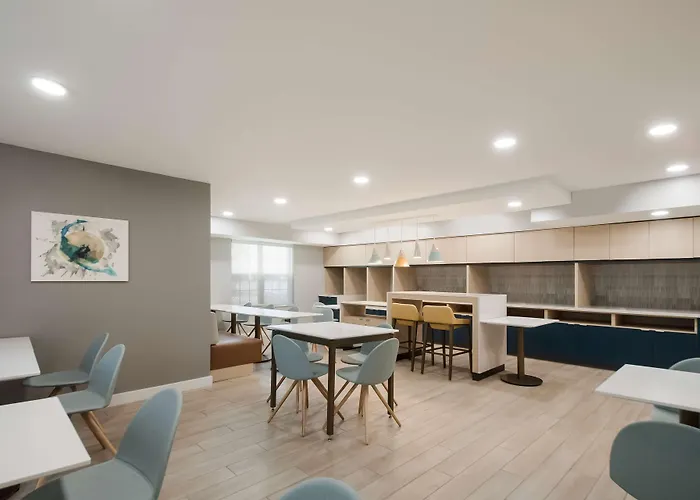 Falls Church Dog Friendly Hotels