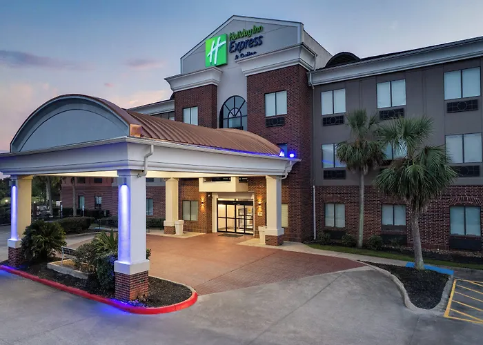 Winnie Dog Friendly Lodging and Hotels