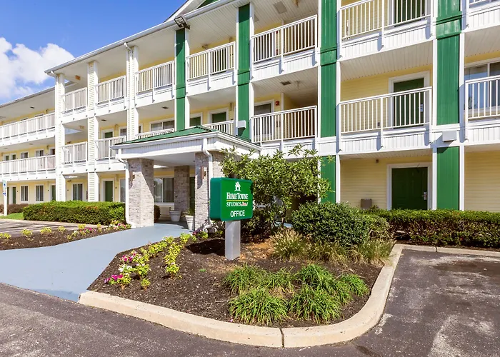 Maple Shade Motels
