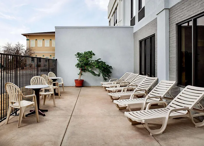 Longmont Dog Friendly Hotels