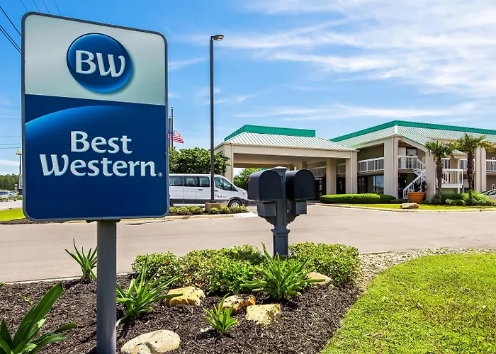 Moss Point Motels
