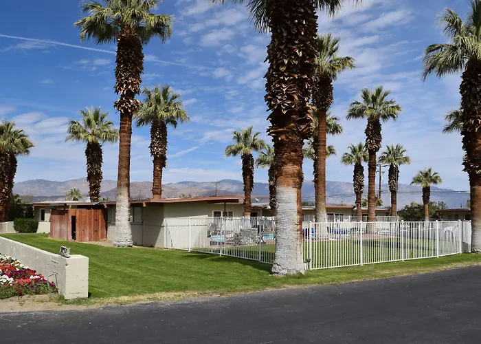 Borrego Springs Dog Friendly Lodging and Hotels