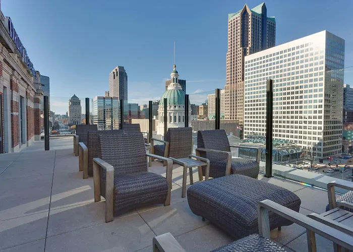 Saint Louis Dog Friendly Hotels